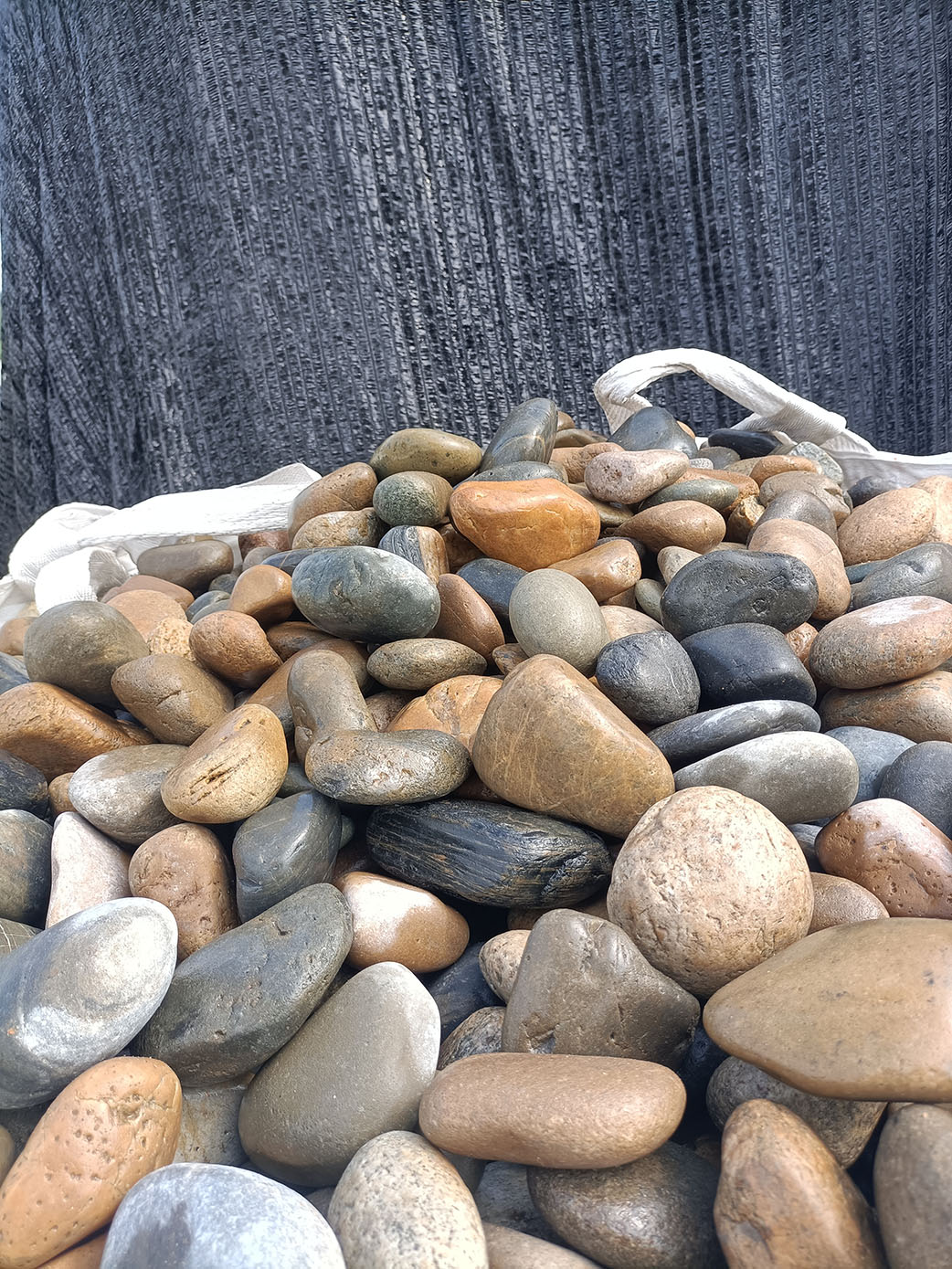 天然鹅卵石5-8公分
