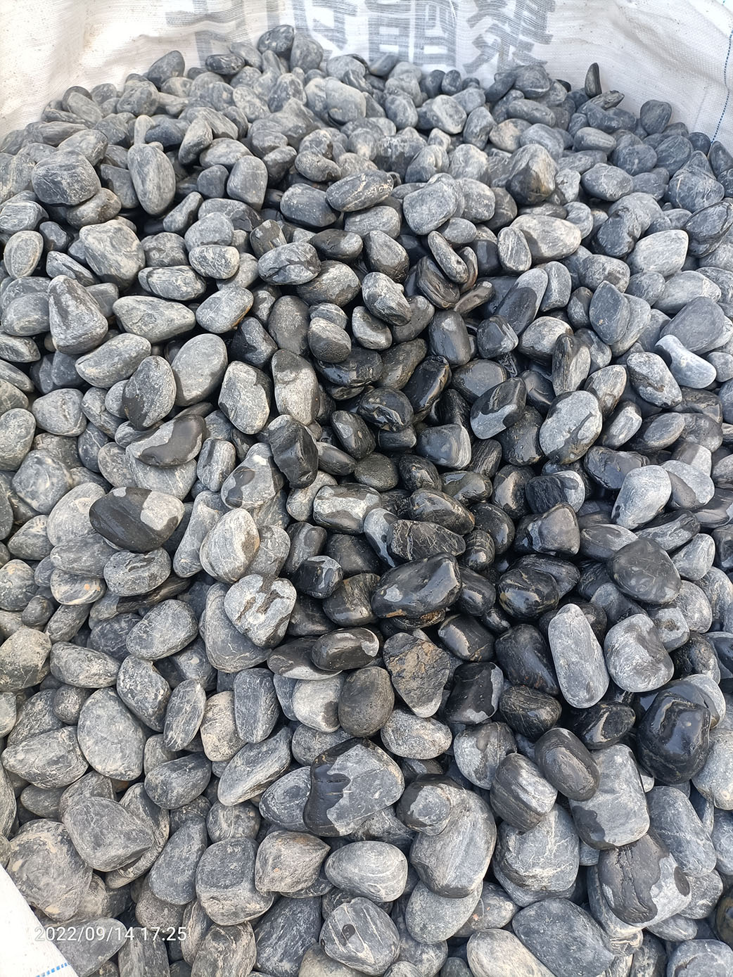 天然鹅卵石精品黑